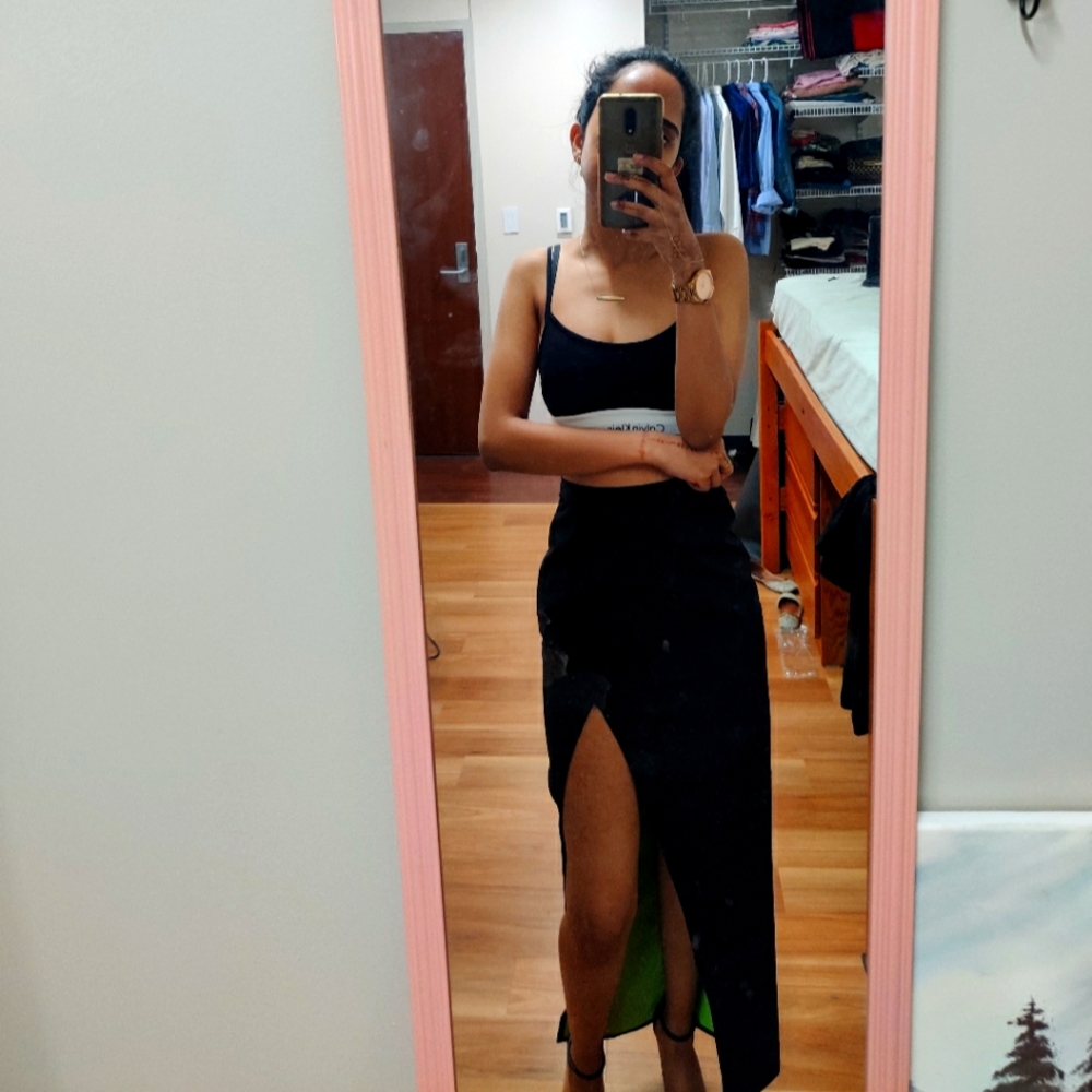 Midi skirt